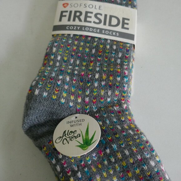 NWT Sofsole fireside cozy lodge socks gray multi chevron women's shoe size 5-10 - Picture 2 of 4